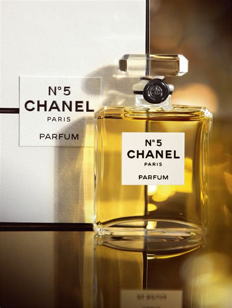 chanel n 5 azzurra profumi|Chanel eau de parfum.